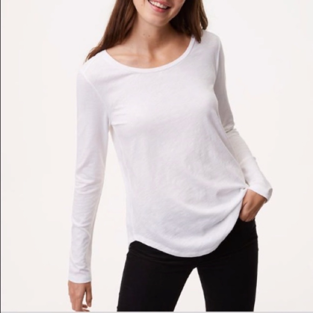 NWT white scooped neck long sleeve t-shirt